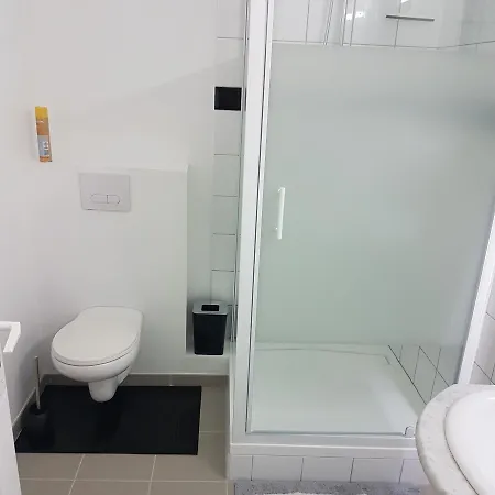 First Lejlighed Saint-Hilaire-de-Brethmas